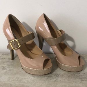 Tan glitter accent heels